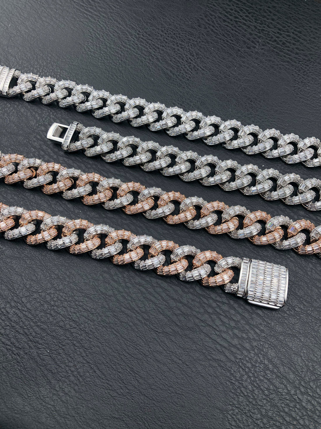 19 mm Baguette Cubaanse ketting, 2-kleurig wit/roségoud