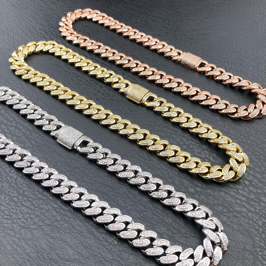 12 mm diamanten Cubaanse ketting in witgoud