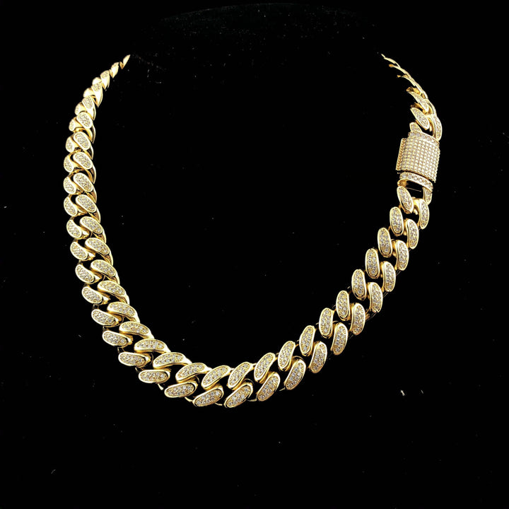 12 mm diamanten Cubaanse ketting in 18 karaat goud