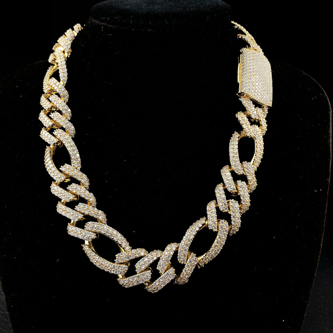 19 mm diamanten Figaro-ketting