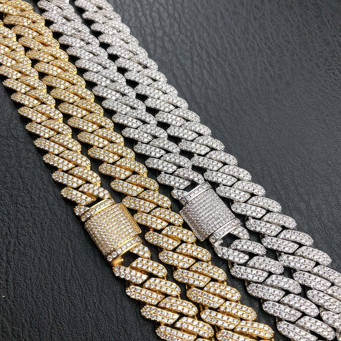 12 mm Cubaanse schakelketting met ijskristallen