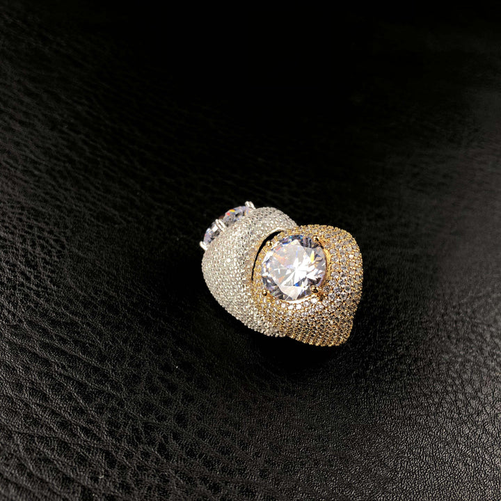 Ring met diamanten clusterband
