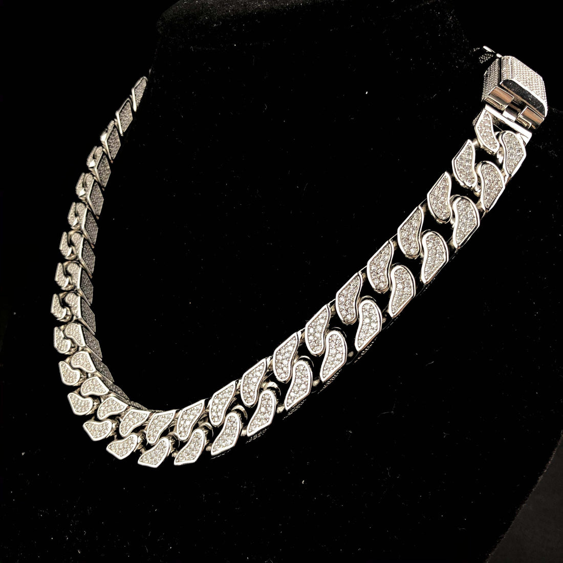 19 mm diamanten Cubaanse ketting