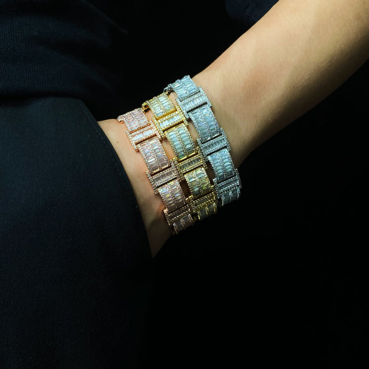 Armband met diamanten gesp