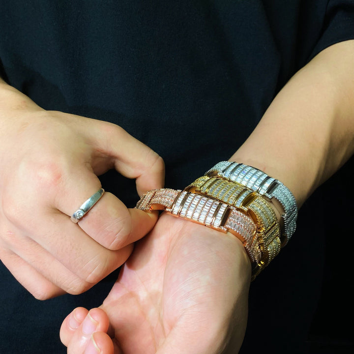 Armband met diamanten gesp