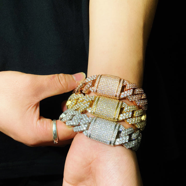 19 mm Cubaanse schakelarmband met diamanten