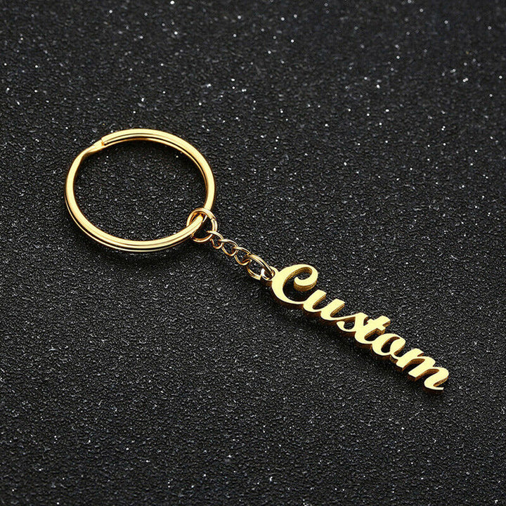 Gepersonaliseerde sleutelhanger met naamplaatje voor dames en heren als Valentijnscadeau 