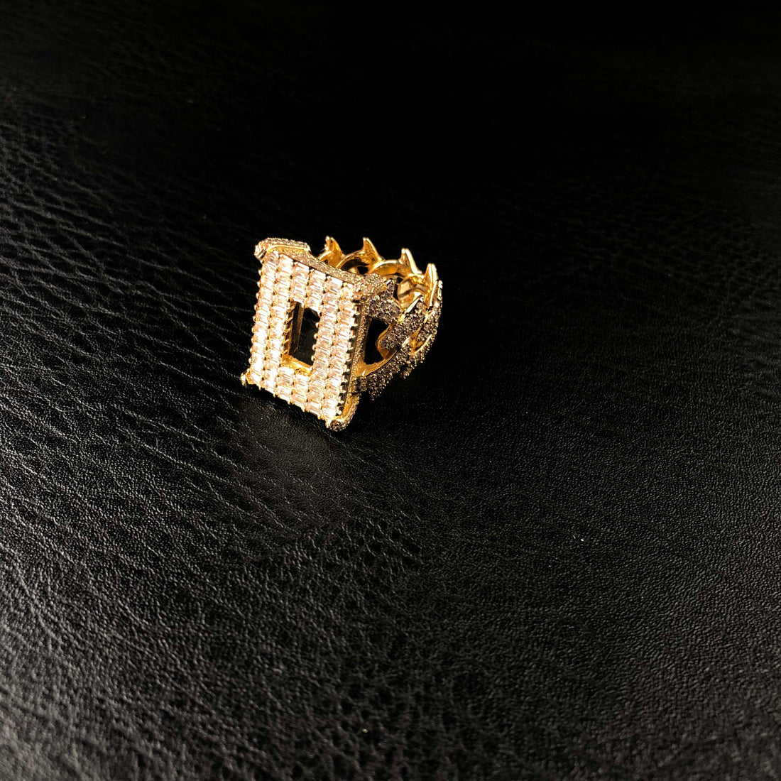 Baguette diamanten geclusterde ring O