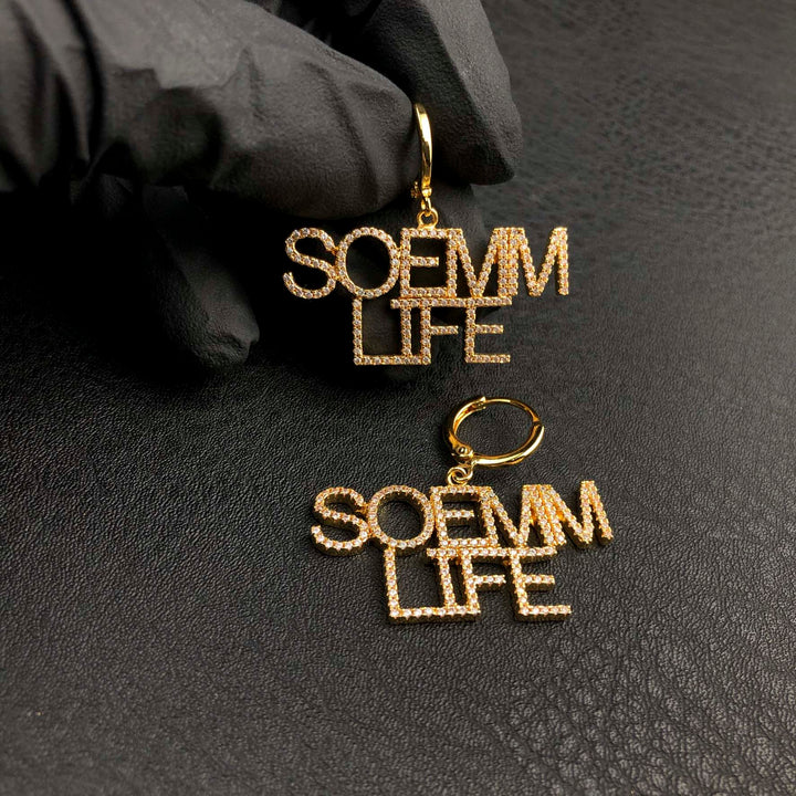 Oorbellen met aangepaste letters